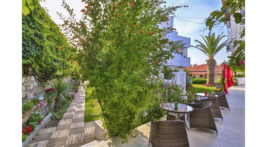 Palas Ilica Cesme Exterior photo